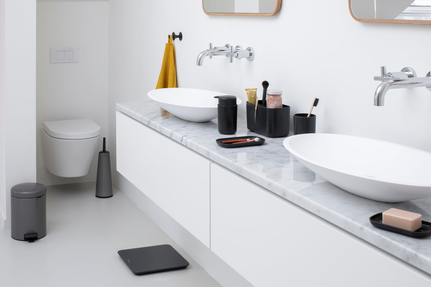 Brabantia newIcon poljinroska-astia platina