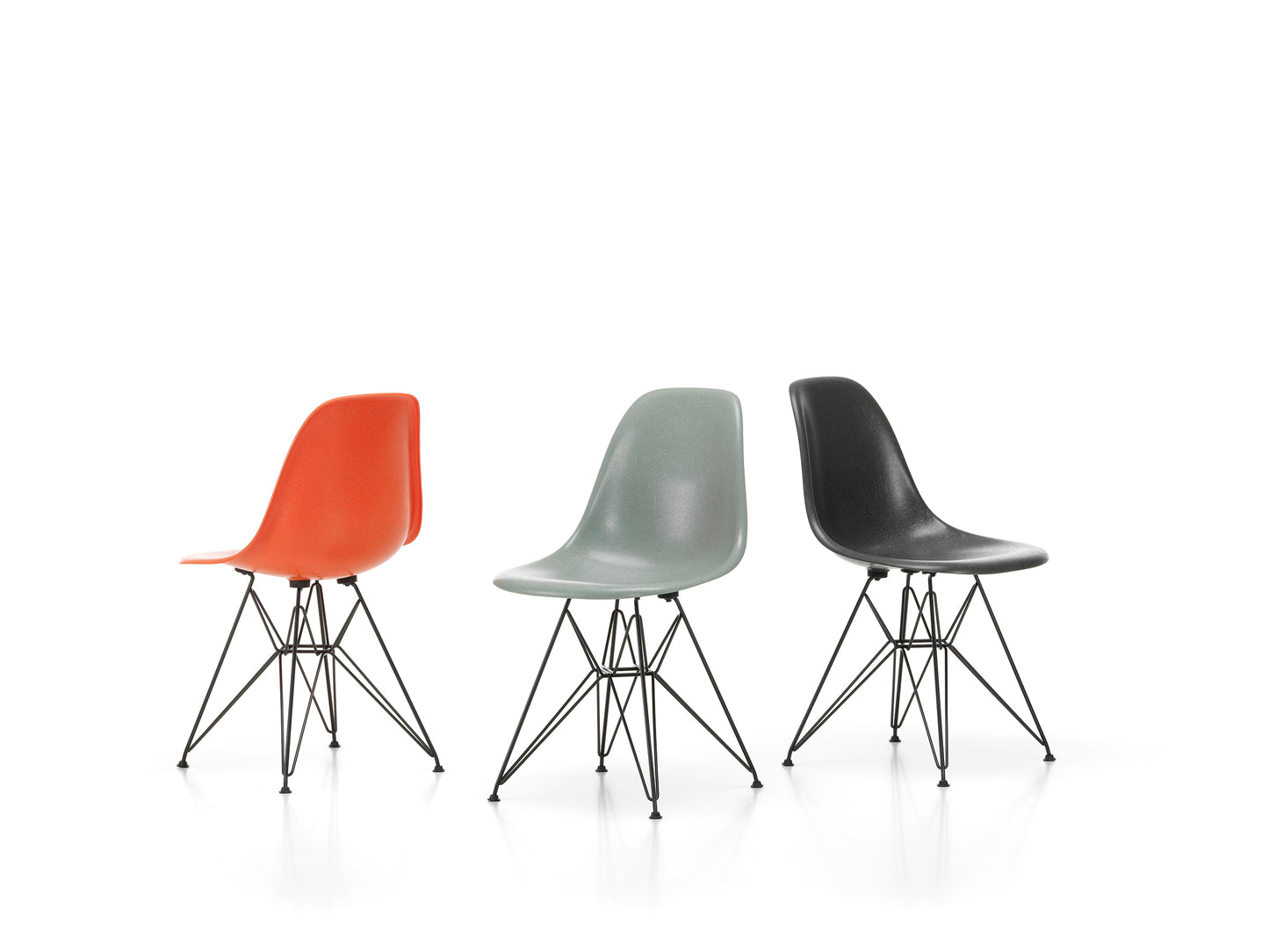 Vitra Eames DSR Fiberglass musta/raw umber