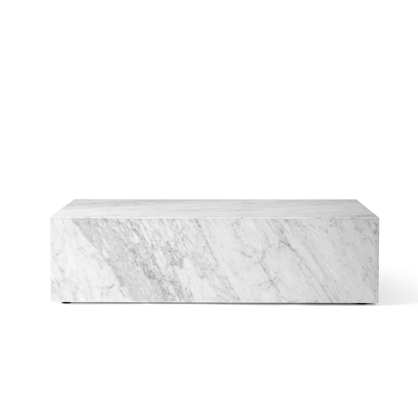 Menu Plinth matala sohvapöytä Carrara marmori