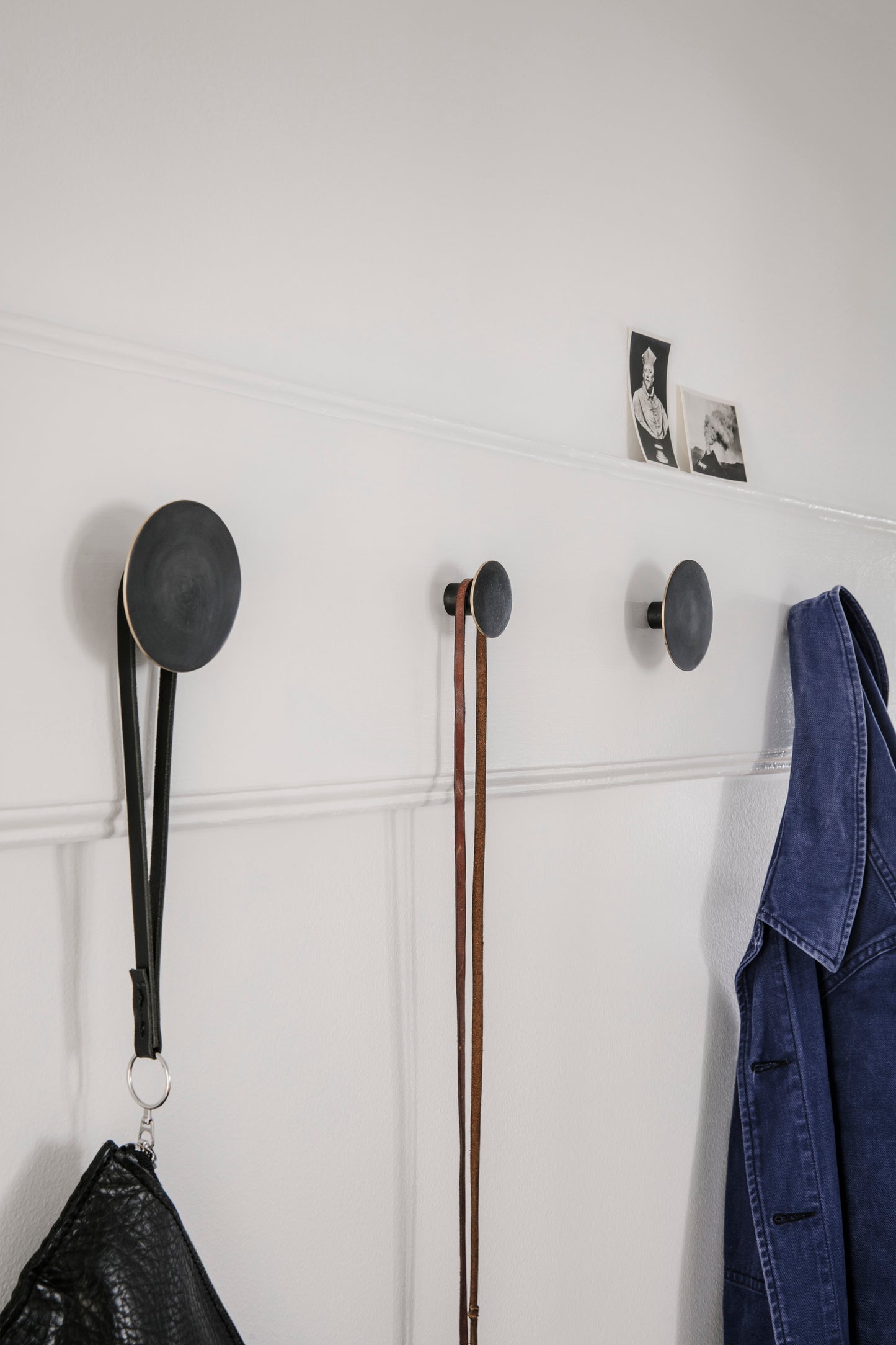 Ferm Living Hook Black brass ripustin S