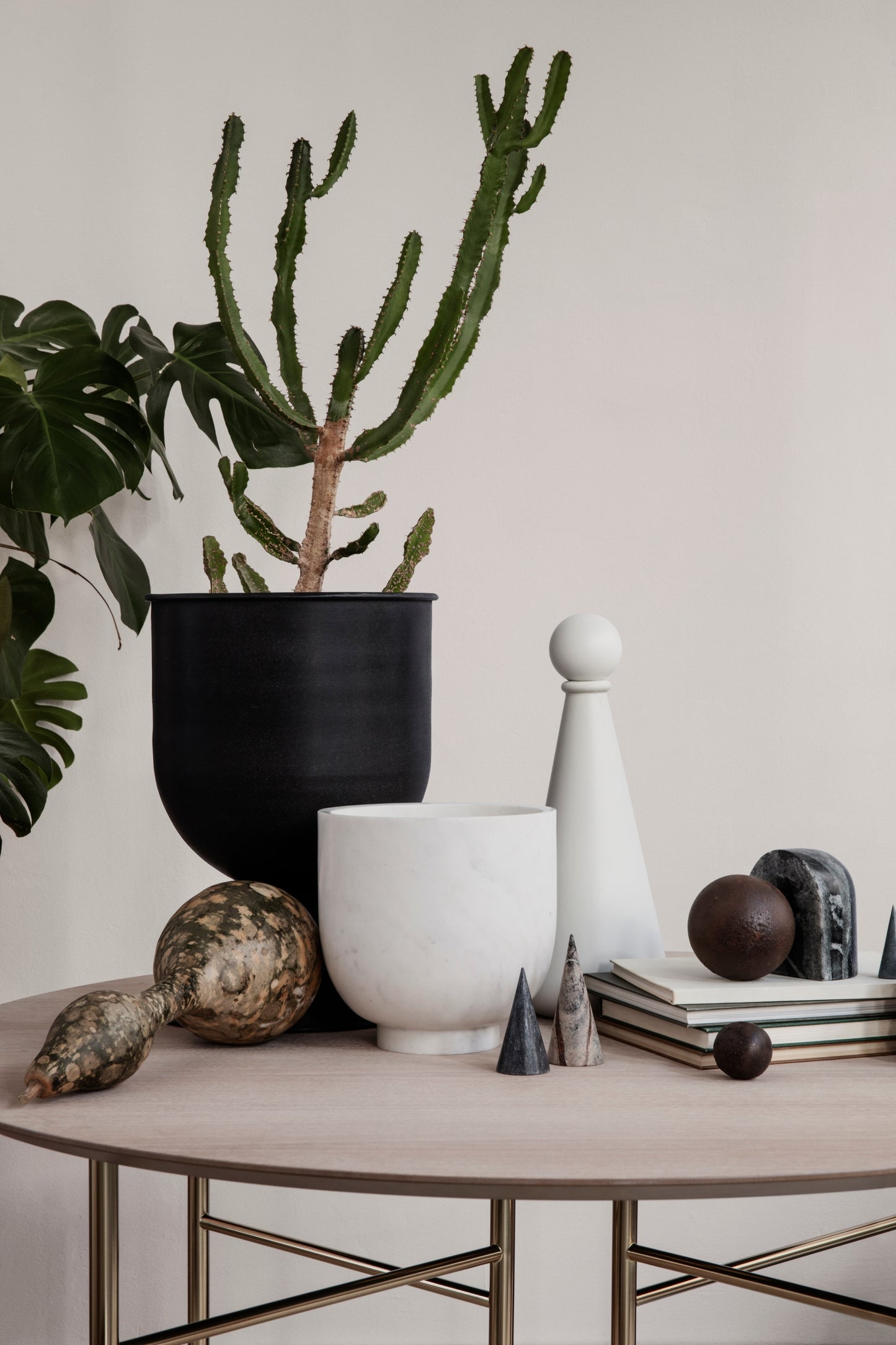 Ferm Living Hourglass ruukku S